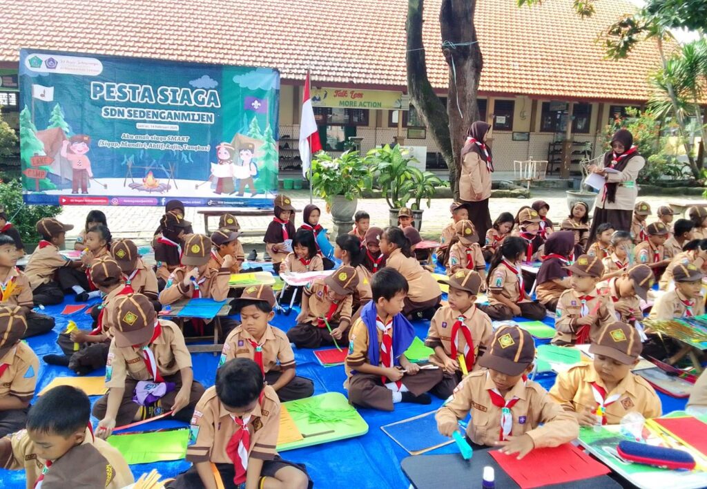 Pesta-Siaga-SDN-Sedengan-Mijen-5-1024x708 Pesta Siaga SDN Sedengan Mijen: Asah Keterampilan, Tumbuhkan Karakter Sejak Dini