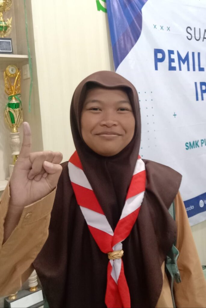 WhatsApp-Image-2025-05-27-at-07.39.36-685x1024 Penggalang Se-Sidoarjo Unjuk Bakat Dalam Lomba Semaphore Dance Di School Sidoarjo Fest IV 2025