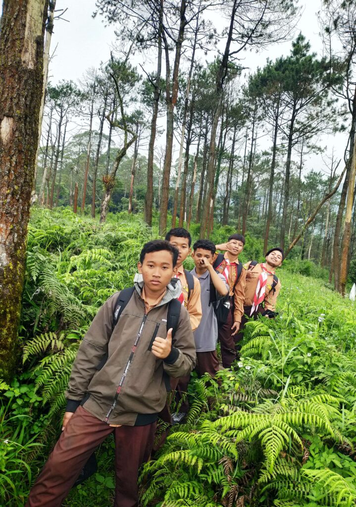 Hibara-SMK-Plus-Sabilur-Rosyad-2-719x1024 Puncak Petualangan dan Pelantikan: Pramuka SMK Plus Sabilur Rosyad Gelar HIBARA