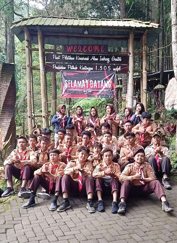 Hibara-SMK-Plus-Sabilur-Rosyad-3-747x1024 Puncak Petualangan dan Pelantikan: Pramuka SMK Plus Sabilur Rosyad Gelar HIBARA