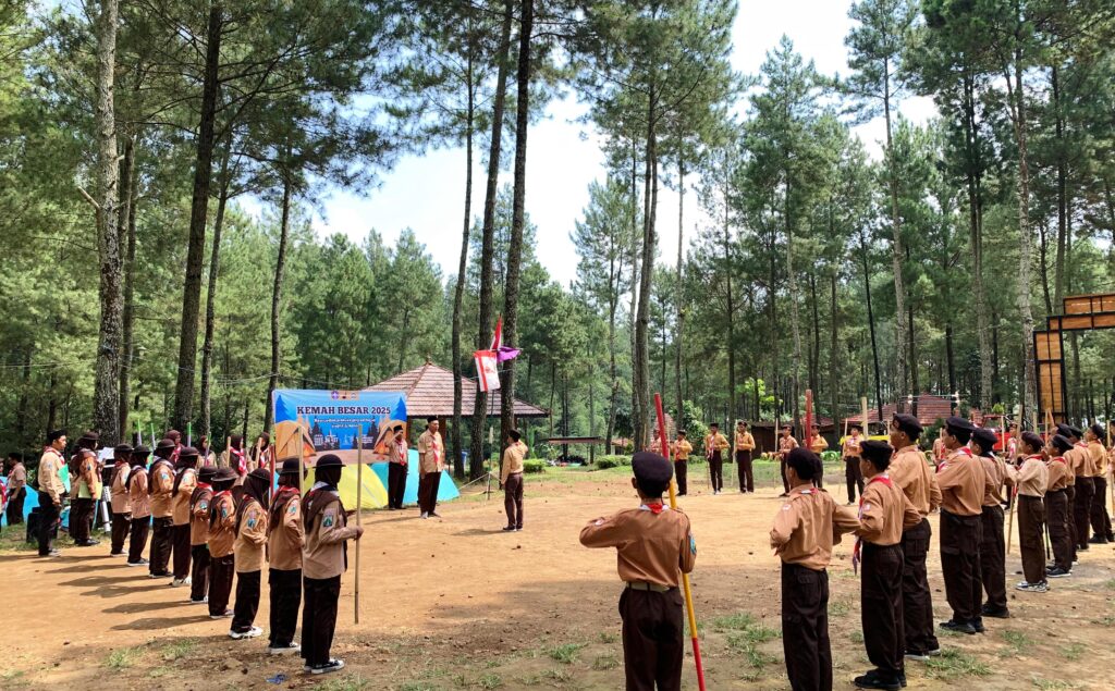 Kemah-Besar-SMP-Plus-Sabilur-Rosyad-2025-1-1024x635 Dari Alam untuk Bangsa: Kemah Besar Sabilur Rosyad Tempa Jiwa Pemimpin Sejak Dini