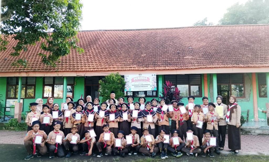 Perjusa-SDN-Banjarwungu-2-Tarik-9-1024x619 Perjusa dan Inagurasi SDN Banjarwungu 2 Tarik: Menginspirasi Generasi Emas