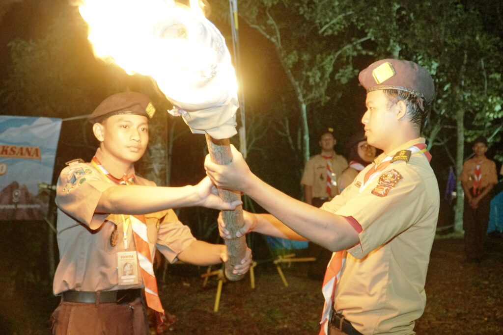 AKR00476-1024x683 Pramuka SMK Plus NU Sidoarjo Adakan Perkemahan di Trawas, Lantik Anggotanya Menjadi Bantara–Laksana