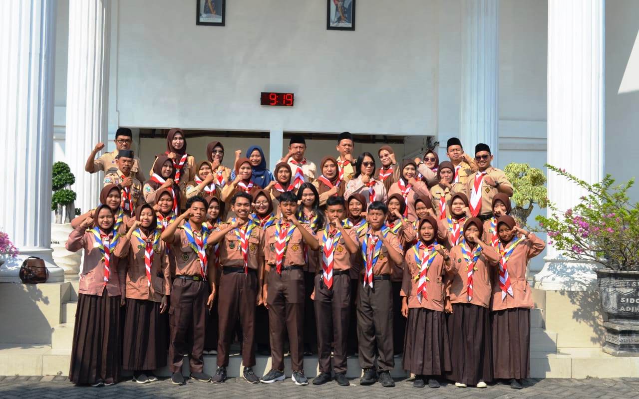 Gugus-Depan-Unggul-SMA-Negeri-4-Sidoarjo-1 Gudep SMA Negeri 4 Sidoarjo Raih Juara 1 Gudep Unggul Tingkat Kwarcab Sidoarjo Tahun 2025