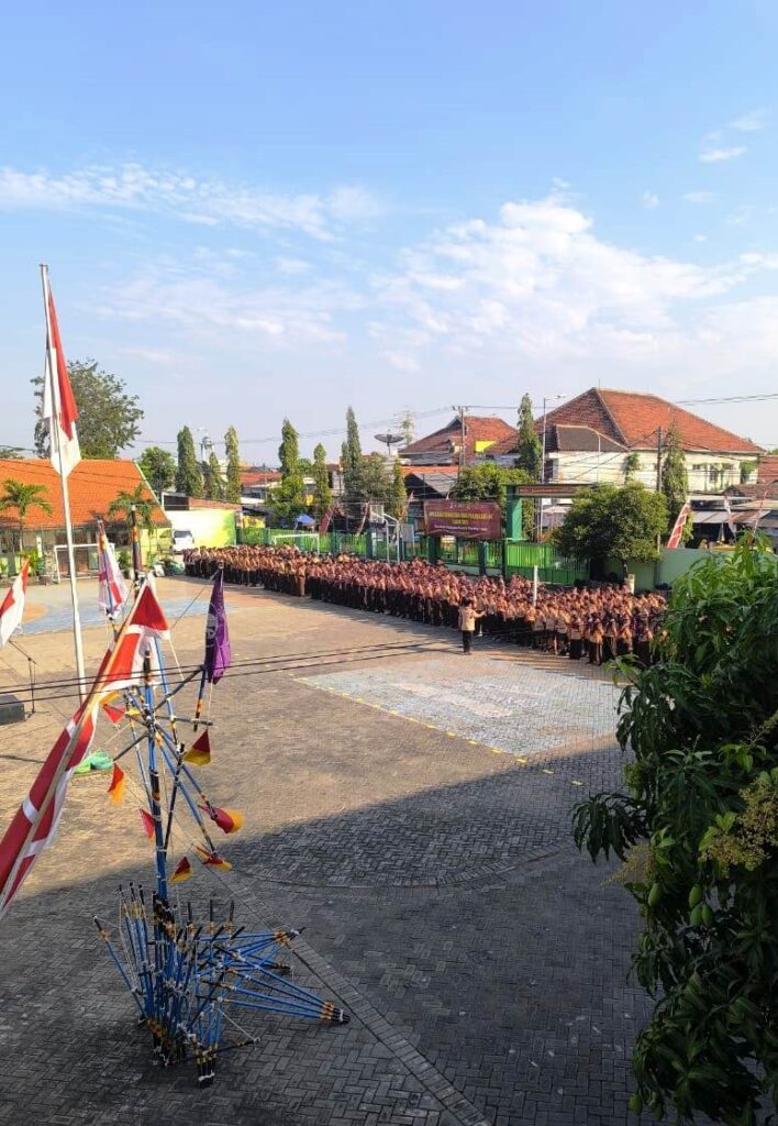 HP-64-Kwarran-Candi-tahun-2025-8-708x1024 Momentum Kebangkitan Pramuka Candi Nyawiji, Kwarran Candi Selenggarakan Upacara Peringatan Hari Pramuka ke-64