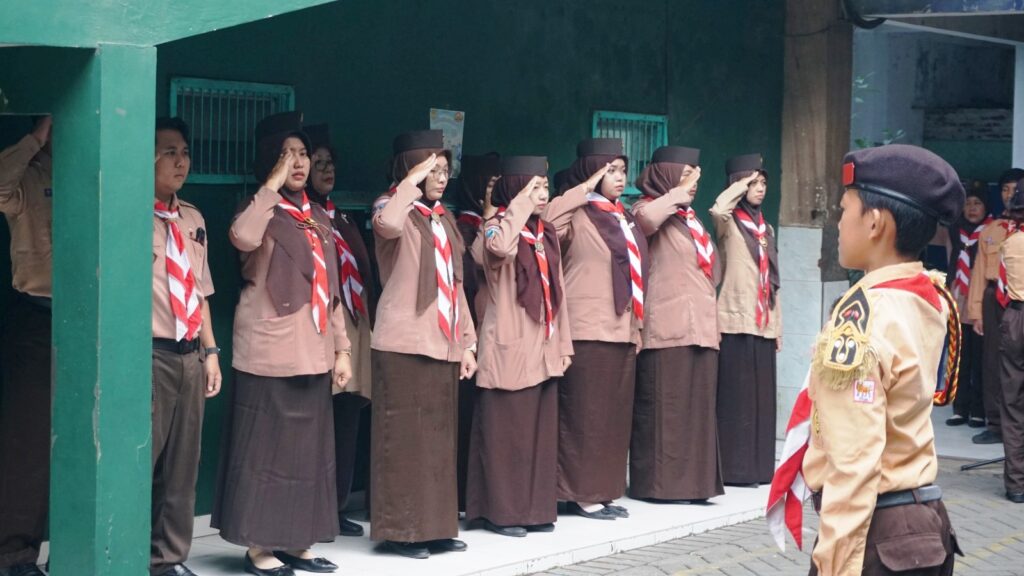 HP-ke-64-SMP-PGRI-1-Buduran-9-1024x576 Upacara Hingga Lomba Seru Warnai Semarak Hari Pramuka ke-64 di SMP PGRI 1 Buduran