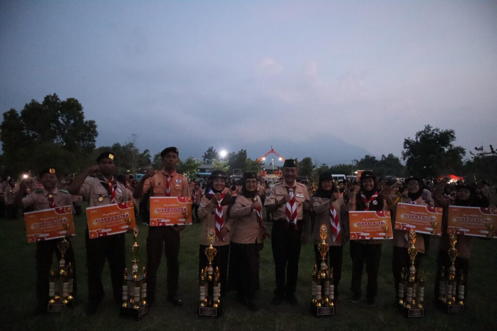 LPP-Kwarcab-Sidoarjo-1-1024x683 Lebih dari Sekadar Lomba: LPP Sidoarjo 2025 Buktikan Kualitas Pramuka Zaman Now!