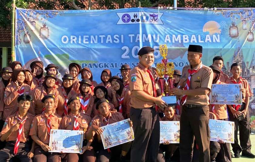 OTA-SMANIWA-2025-7 OTA 2025 SMA Negeri 1 Wonoayu: Gerbang Emas Pramuka Penegak Tangguh Berkarakter
