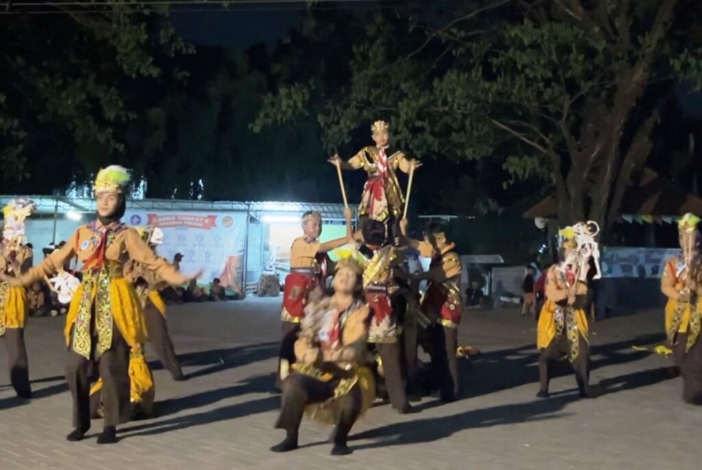 LT-II-Porong-2025-9-1024x686 Kwarran Porong Sukses Gelar Lomba Tingkat II: Padukan tari tradisional ke dalam Semaphore Dance yang memukau