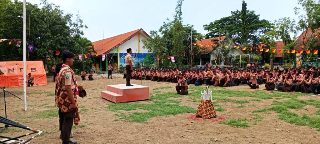 OTTA-SMKN-1-Jabon-tahun-2025-1-1024x461 SMKN 1 Jabon Sukses Gelar OTTA 2025: Membentuk Pramuka Penegak Mandiri Melalui Pengalaman Berkesan