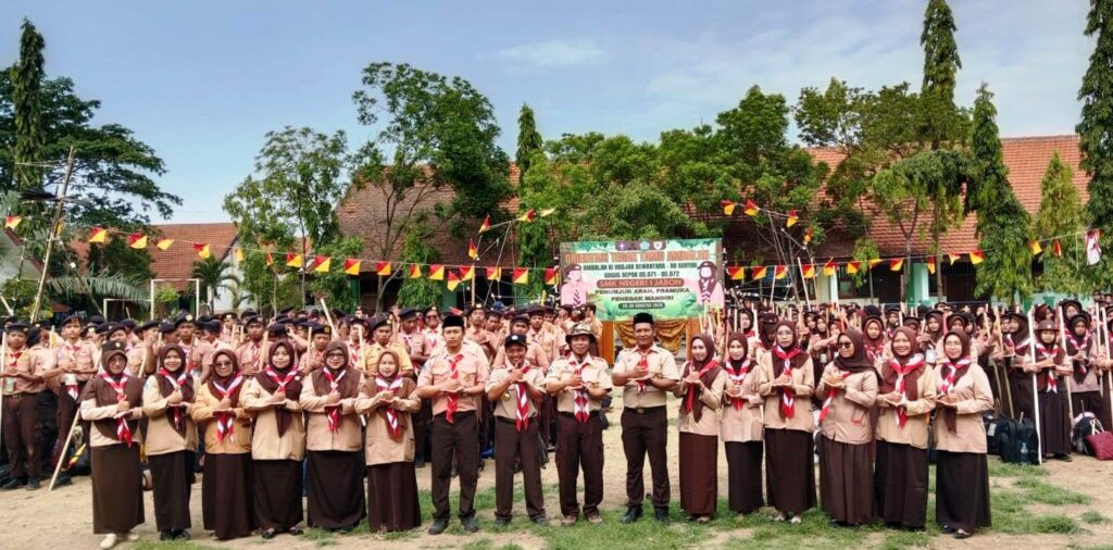 OTTA-SMKN-1-Jabon-tahun-2025-2-1024x506 SMKN 1 Jabon Sukses Gelar OTTA 2025: Membentuk Pramuka Penegak Mandiri Melalui Pengalaman Berkesan