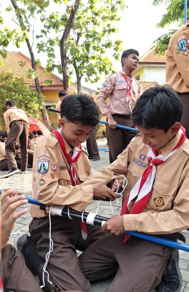 SMP-Islam-Al-Chusnaini-LT-1-2-664x1024 Pramuka SMP Islam Al-Chusnaini Sukses Gelar LT-I 2025, Satya Wira Brawijaya!