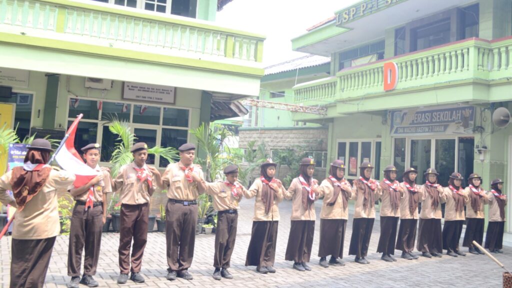 WhatsApp-Image-2025-11-24-at-13.07.39-1024x576 Ajang KPK Pramuka SMA Wachid Hasyim 2 Taman, Jadikan Pramuka Penegak Lebih Berperan