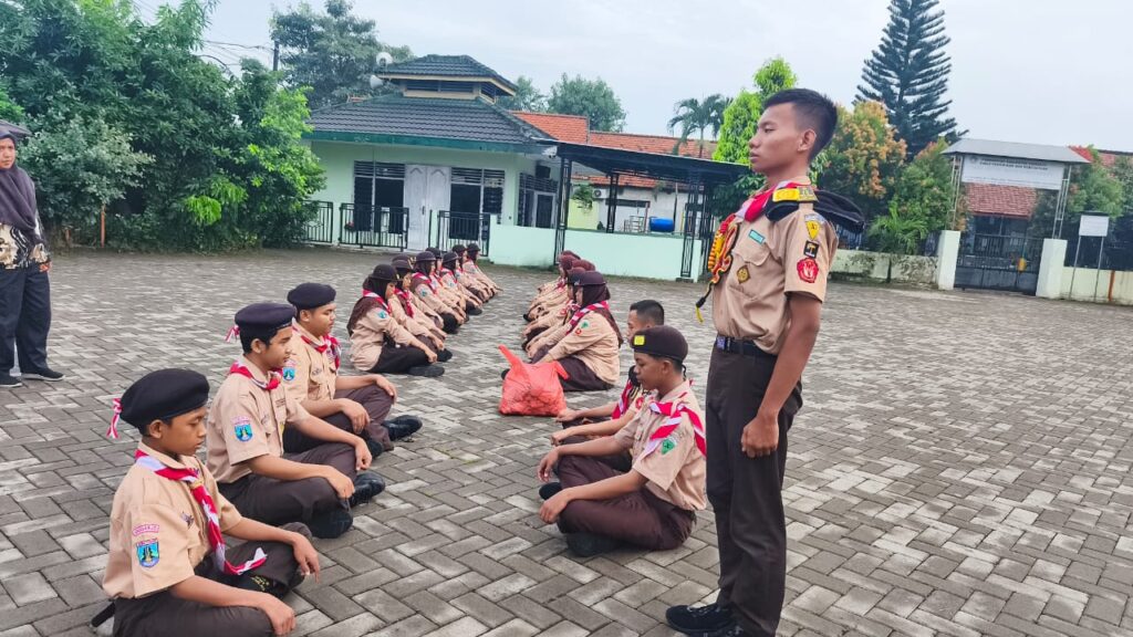 WhatsApp-Image-2025-11-24-at-13.28.00-1024x576 Ajang KPK Pramuka SMA Wachid Hasyim 2 Taman, Jadikan Pramuka Penegak Lebih Berperan
