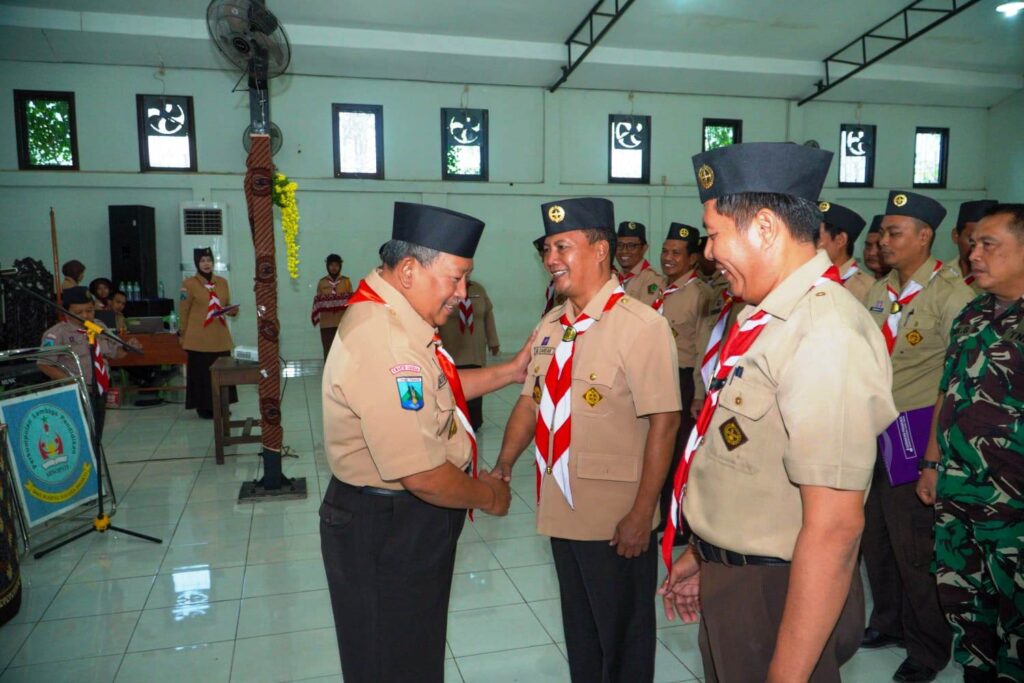 Pelantikan-Kwarran-Sedati-25-28-7-1024x683 Siap Mengabdi dan Menginspirasi, Mabiran dan Kwarran Sedati 2025–2028 Resmi Dilantik