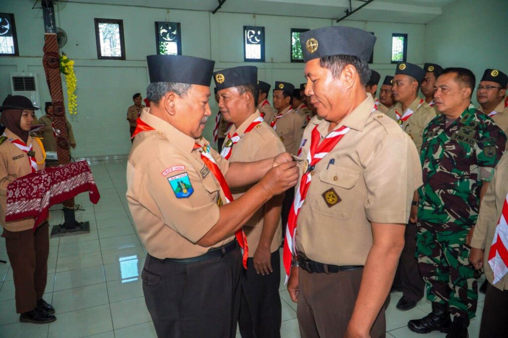 Pelantikan-Kwarran-Sedati-25-28-8-1024x683 Siap Mengabdi dan Menginspirasi, Mabiran dan Kwarran Sedati 2025–2028 Resmi Dilantik