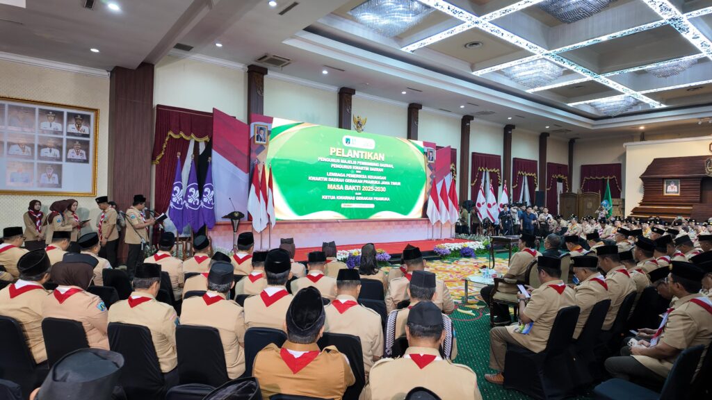 Pelantikan-Kwarda-Jatim-2026-4-1024x576 Pengurus Mabida, Kwarda, dan LPK Gerakan Pramuka Jawa Timur Masa Bakti 2025–2030 dilantik oleh Ketua Kwarnas di Gedung Negara Grahadi