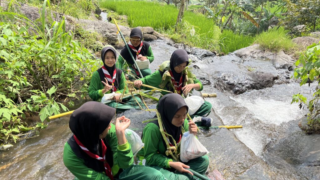 IMG_8537-2-1024x576 Berjalan 2 Kilometer hingga Taklukkan Beragam Ujian, Inilah Perjuangan Pramuka SMK Plus NU Sidoarjo